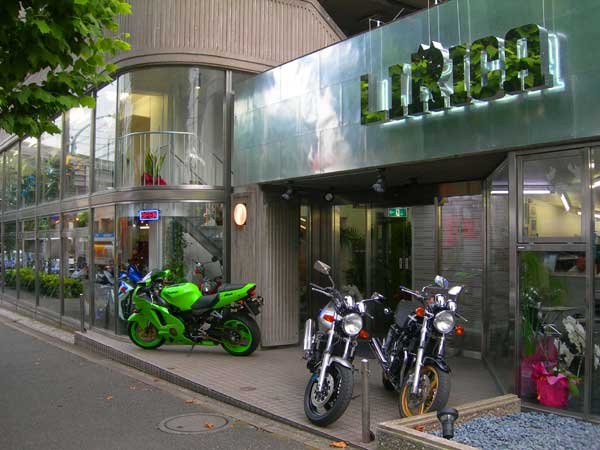 LIRICA 東京ショールーム